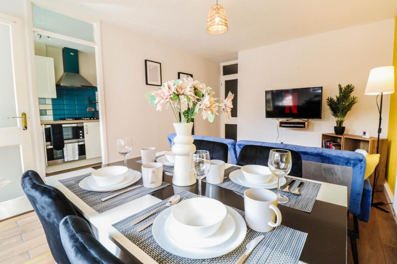 Spacious 1 Bed Flat-Free Parking Хитроу Экстерьер фото